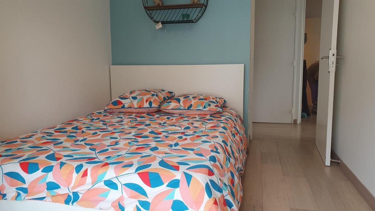 ביוסי-סיינט-ג'ורג' Beautiful T4 Appartement 8 Personnes Proche Disney Parking Prive מראה חיצוני תמונה