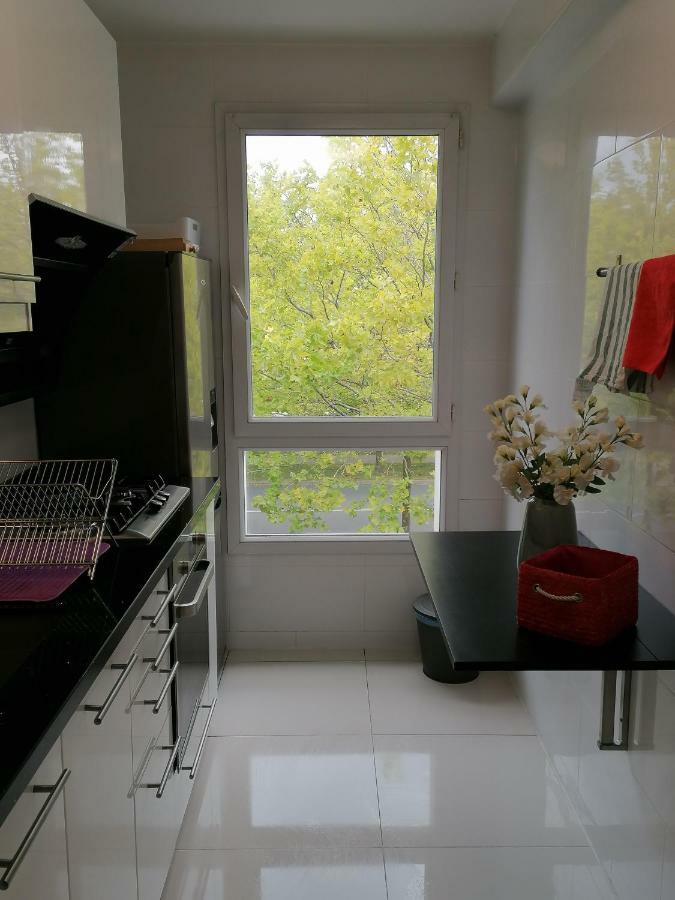 ביוסי-סיינט-ג'ורג' Beautiful T4 Appartement 8 Personnes Proche Disney Parking Prive מראה חיצוני תמונה